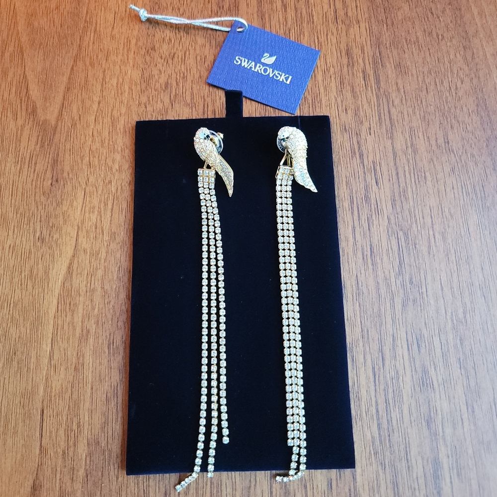 Swarovski drop earrings